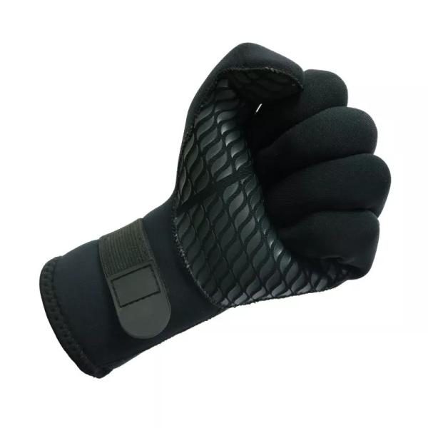 Black coating engineering industrial gloves