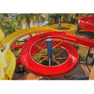 Durable Spiral Swimming Pool Slide Large Thrilling Playground Entertainment