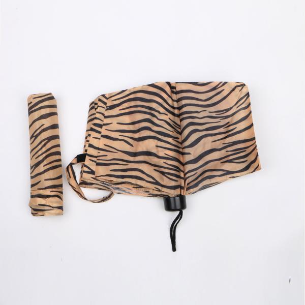 Quality Ladies Windproof Three Fold Umbrella Black Metal Frame Customized Designs for sale