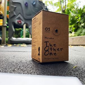 Eco Friendly Custom Candle Boxes Recyclable With Eyelets Rivets