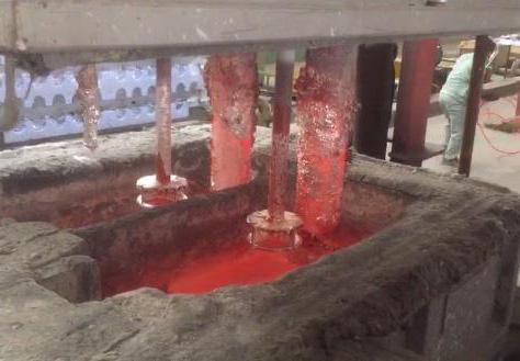 Silicon Nitride Heater Protection Tube with 1450℃ Max Service Temp, High Thermal Shock Resistance, and Non-Reactive with Molten Aluminum