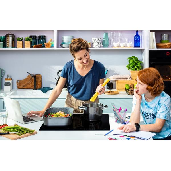 Builtin Sensor 7200W 60cm 4 Burner Ceramic Cooktop