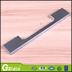 Wholesale modern simple design high quality extruded aluminum furniture hardware fitting kitchen pull handles made in China from china suppliers