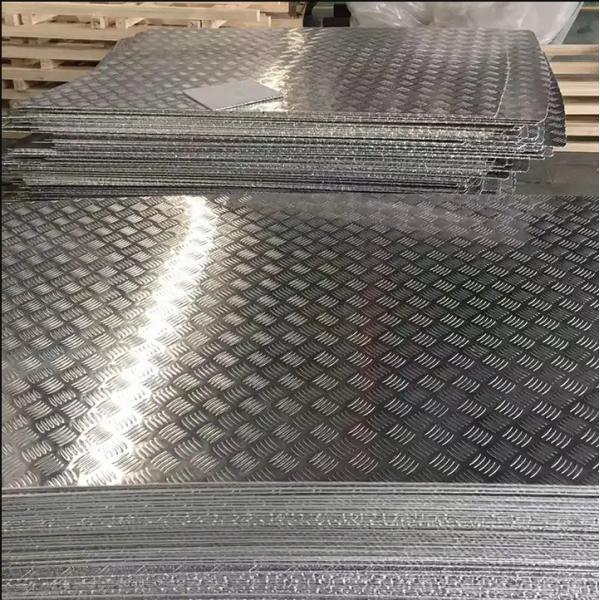 201 304 Pattern Chequered Stainless Steel Plate AISI 3D Anti Skid