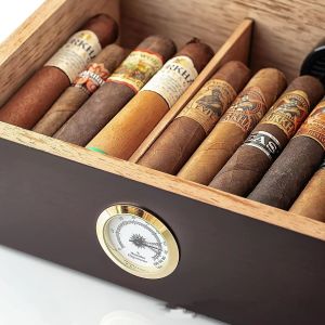 Luxurious Wooden Cigar Box Set Elite Collection Rigid Packaging Boxes