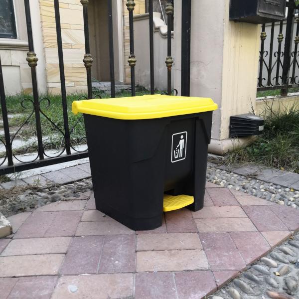 100L Outdoor Large Commercial Plastic Trash Can Household Trash Can with Lid Office Foot-operated Trash Can
