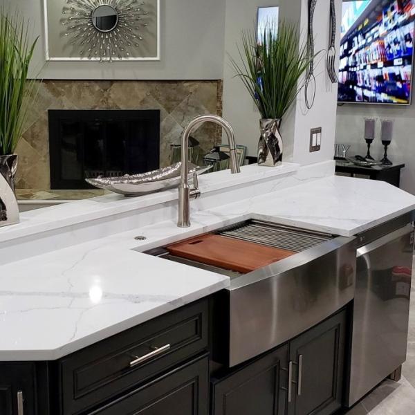 Single Bowl Farmhouse Kitchen Sink 33x22 Inch , 16 Gauge Curved Apron Front Sink