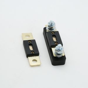 China 800A 125V UL94V-0 High Current Ceramic ANL Fuse Holder for Automotive Applications on sale