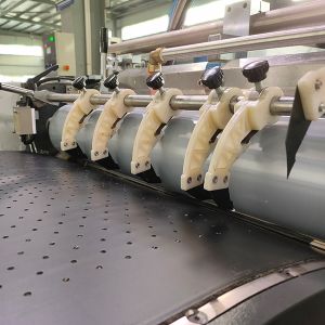 Advanced Automatic Positioning Machine , Industrial Box Making Machine for