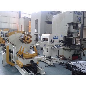 Auto Parts Stamping High Speed Feeder Material Thickness 0.6-6.0mm