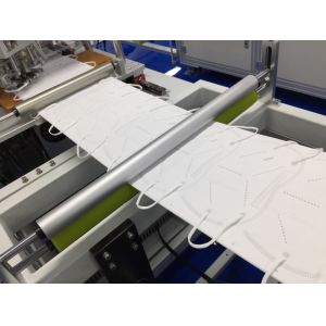 Non Woven KN95 Medical Mask Multi - Layer Protection Anti Virus Breathable