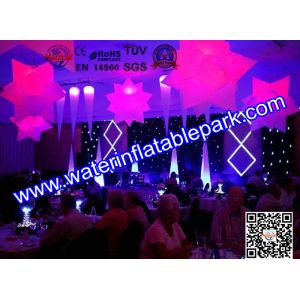 LED Hanging Inflatable Star For Windows Decoration , Ripstop Fabric Inflatable