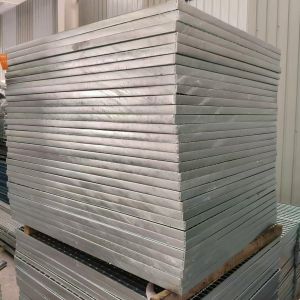 Slip-Resistant Steel Grating with Diamond Pattern: Ensuring Stable Footing