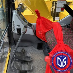 Advanced operating control system USED PC128US excavator , Reliable safety