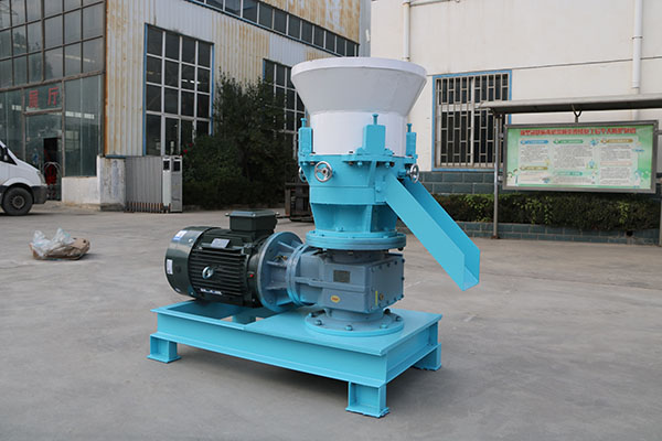 900-1200kg/H Straw Pellet Machine ODM Animal Feed Extruder