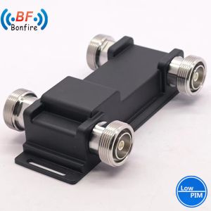 698-3800MHz Hybrid Coupler 2X2 3dB RF Hybrid Combiner with Package Gross Weight
