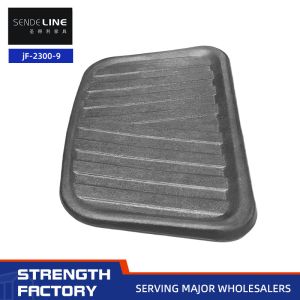 Rubber Barber Chair Footboard Customizable 8/10mm Screw Black Base