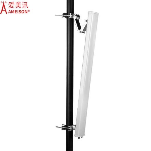 2300-2700MHz 16dBi V&H Polarization Outdoor 4G LTE Base Station Directional