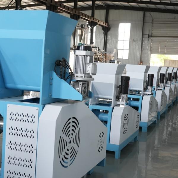 Quality Small Farm Use Chicken Feed Fish Feed Extruder Pellet Machine 300 Kg for sale