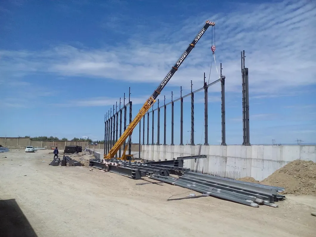 Prefabricated Engineered Light Steel Structure Industrial Manufacturing Services Warehouse