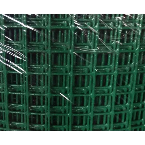 Weld Heavy Gauge Wire Mesh Fencing Green Wire Fencing Roll Carbon Steel Materials