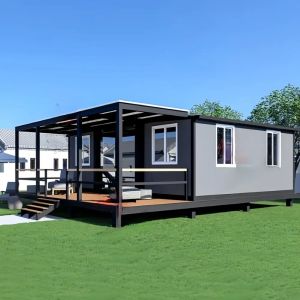Prefabricated Expansion Container House with Balcony Layout for 3 Bedrooms
