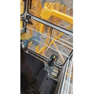 8T Car Type Second-Hand Tower Crane Zoomlion W6015-8 for Construction Projects