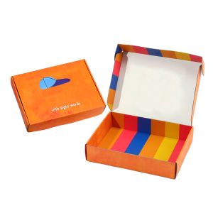 Embossed Custom Logo Foldable Corrugated Clothes Apparel Gift Mailer Box for
