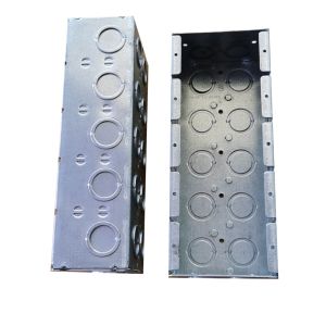 4 Gang Steel Conduit Box 1.60mm Thickness PreGalvanized 1/2" 3/4" Knockouts