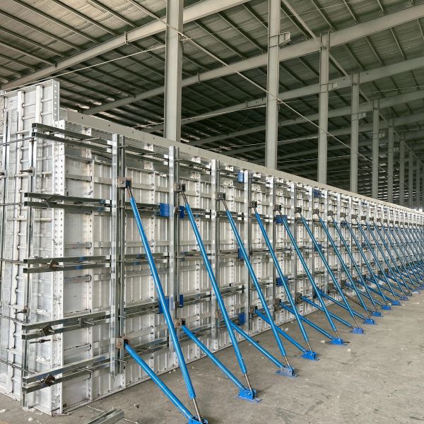 Silver / Grey Metal Formworks Durable Concrete Formwork Systems