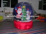 Large snow globes and Transparent inflatable Christmas snow globes and