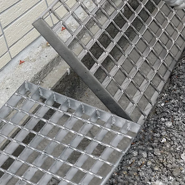 High Strength Steel Grating Trench Cover with Serrated Surface and Easy