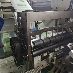 Easy Operation Napkin Tissue Paper Making Machine with Paper Folding Function