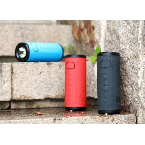 Red / Blue LED Lamp Bluetooth Speaker 10 Meter Transmission For Outdoor Riding
