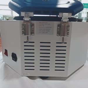 Sturdy Safety Medical Laboratory Centrifuge Maximum Centrifugal Force 2600 Xg