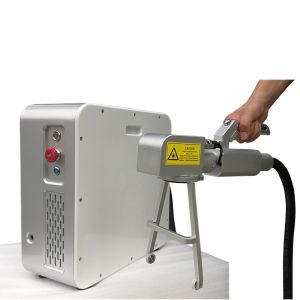 Low Power Eco Friendly Laser Rust Remover For Removing Rust / Stains / Oil