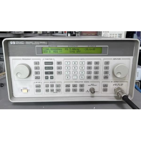 Keysight Agilent 8648C Synthesized Signal Generator 9KHz To 3200 MHz Benchtop