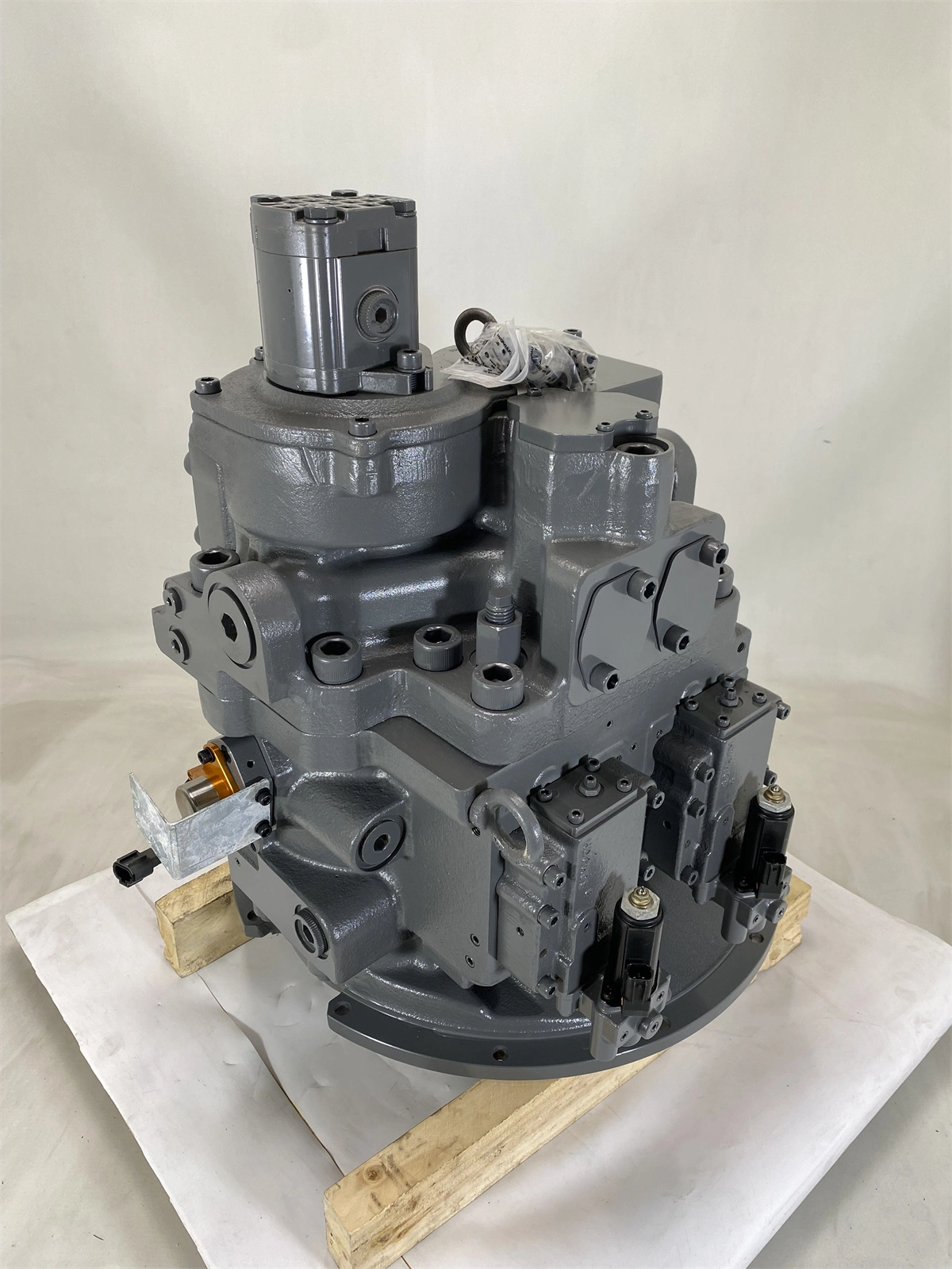 Hitachi K5V200DPH-NXMXR-OE11 Hydraulic Main Pump ZX450-1 4432815 Heavy-Duty Hydraulic Pump Excavator Mining
