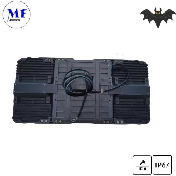 200W LED Tunnel Light High Power IP67 Waterproof Dustproof Ik10 CCT 5700K 150lm