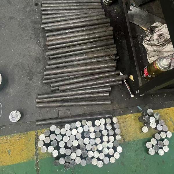 Hot Rolled Hastelloy C276 Round Bar Solid Solution EN 2.4819 Nickel Alloy Shaft