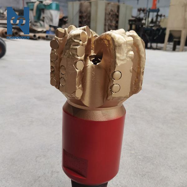 6 Blade Polycrystalline Sintered Diamond Drill Bits , Steel Polycrystalline