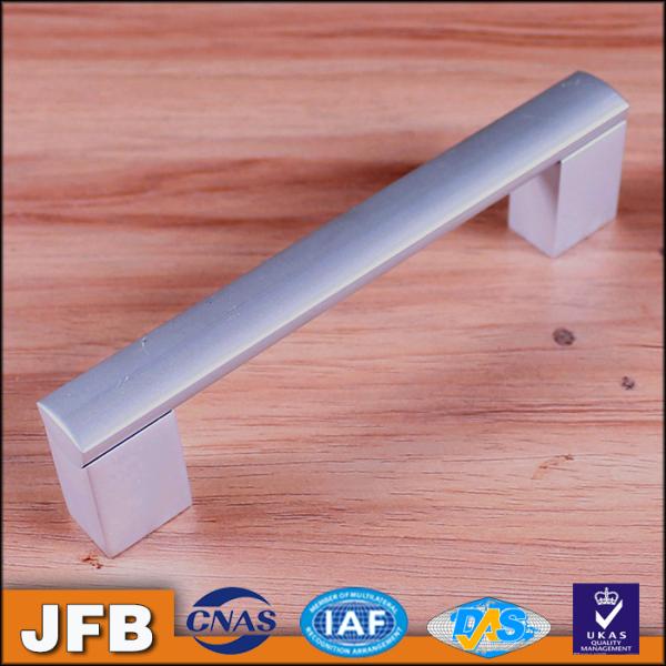 China factory wholesale chrome finish kitchen cabinet customized level fancy kitchen cabinet aluminum door handles