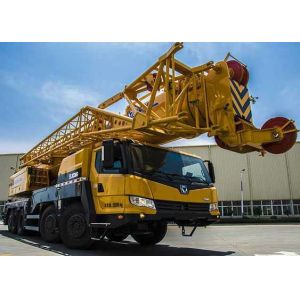 XCT100 Hydraulic Mobile Crane , superior telescopic boom crane For Safety