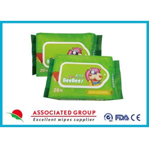 China Non Woven Fabric ODM Baby Adult Wet Wipes Aloe Vera Extract Moisture on sale