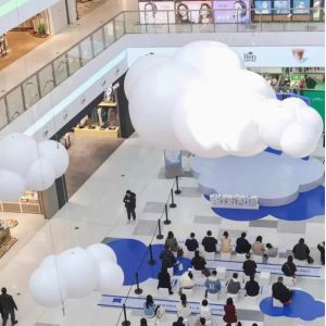 Custom inflatable cloud model with shaped cloud-shaped three-dimensional cartoon