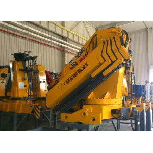 Durable 16 Ton Transporting Articulated Boom Crane , Hydraulic System