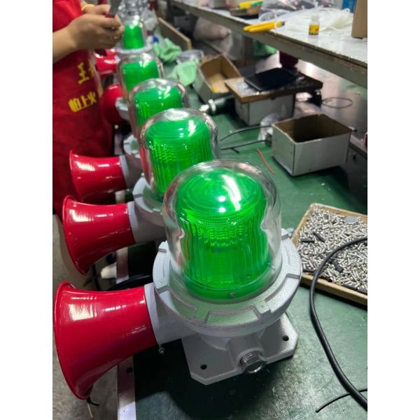 Customized available audio Explosion Proof LED Alarm Light - Red/Amber/Blue