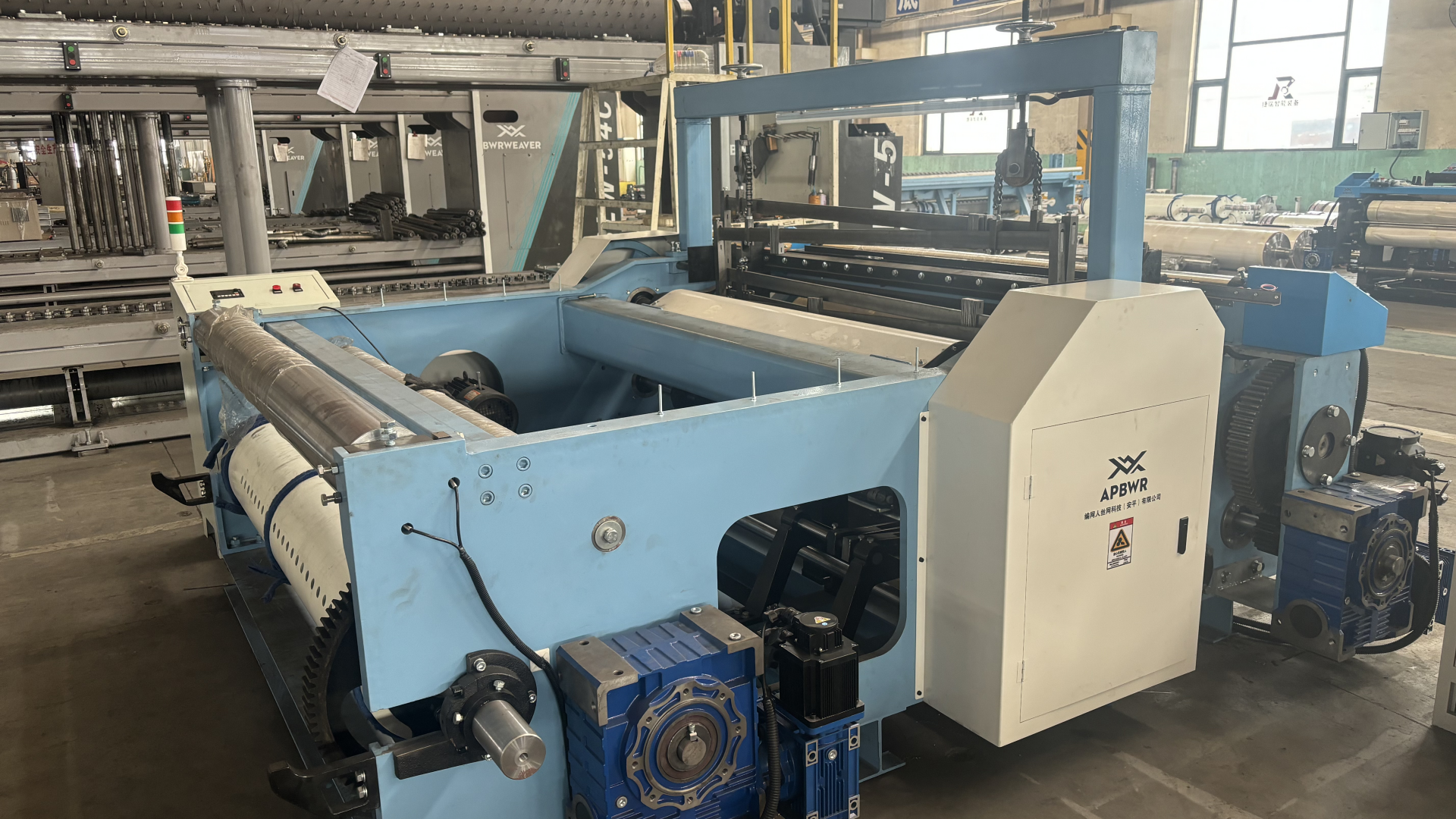 High Output 1600D Wire Mesh Loom Machine Durable Heavy Duty 2.2kw