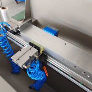 Window Manufacturing Machines CNC Double Spindle Aluminum Drilling And Milling