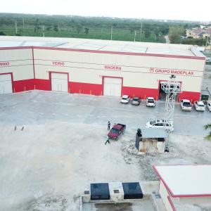 Hot Dip Galvanised Prefab Warehouse Building Large Span BV Certification